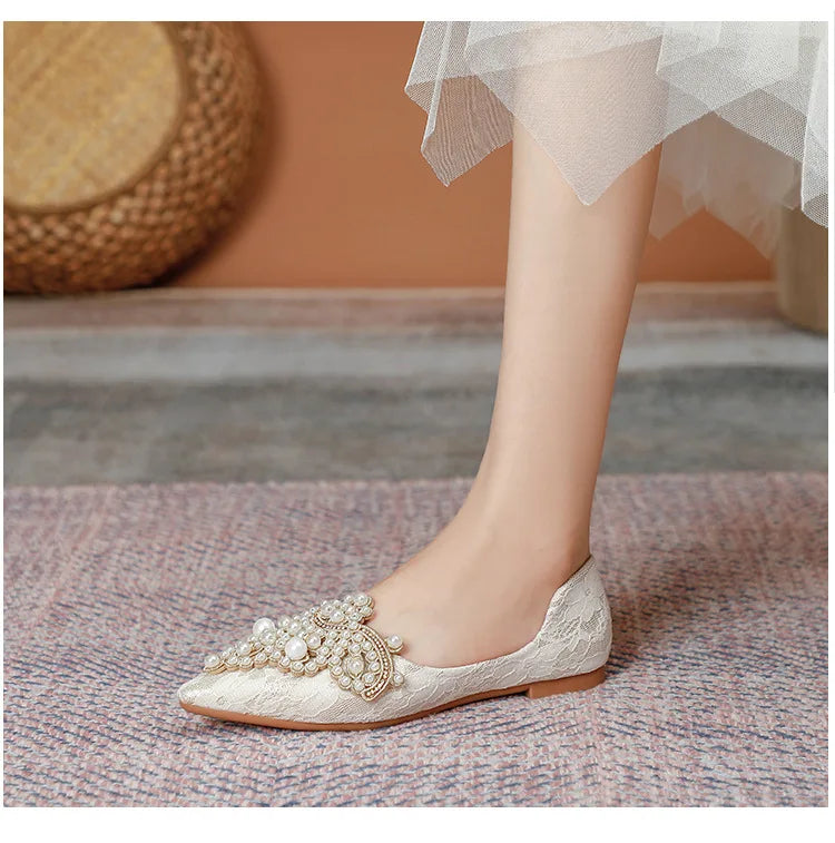 Designer Beads Wedding Shoes Women 2022 Lace Embroider Flats Woman Ballerina Pointed Toe Pearl Loafers Sneakers Plus Size 35-43