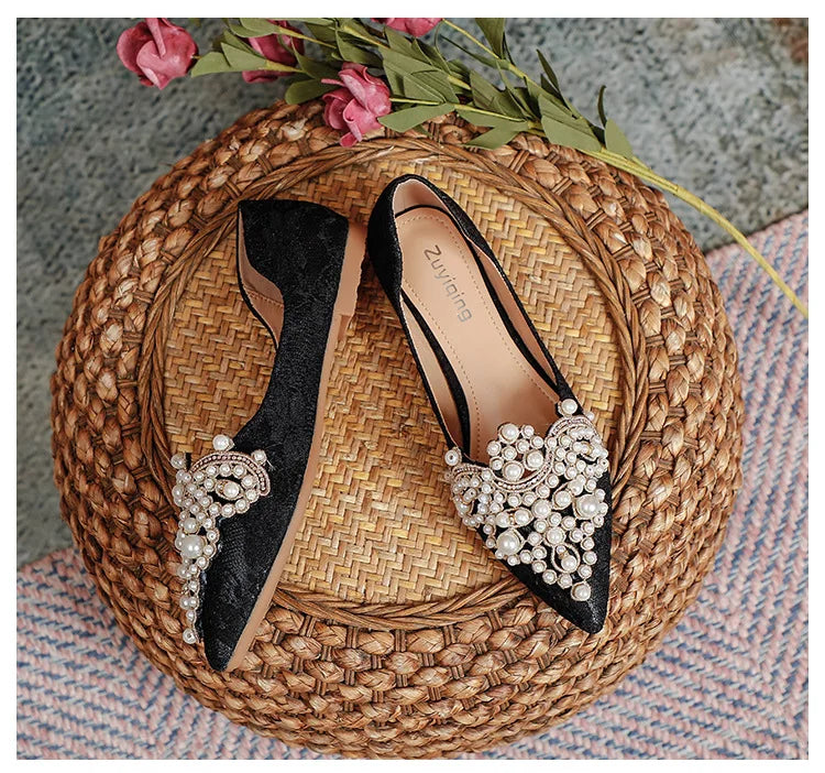 Designer Beads Wedding Shoes Women 2022 Lace Embroider Flats Woman Ballerina Pointed Toe Pearl Loafers Sneakers Plus Size 35-43