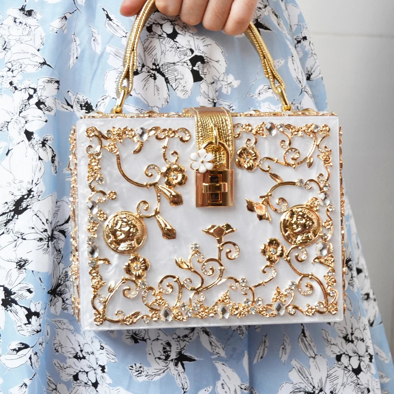 Box Designer diamond flower Clutch