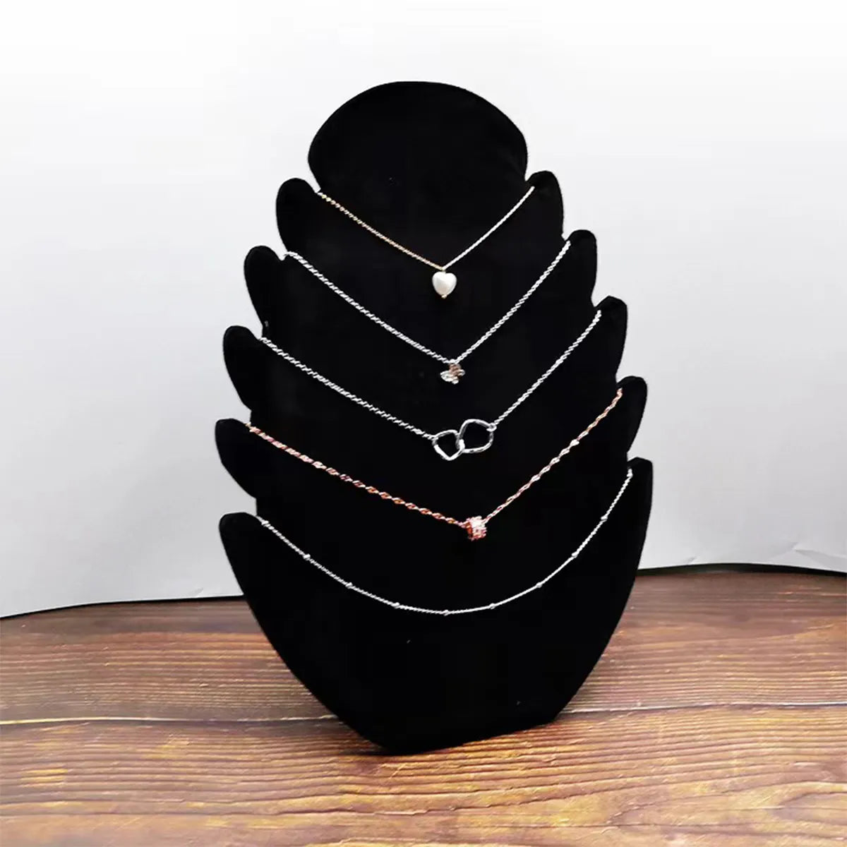 Flame plate pendant jewelry display stand