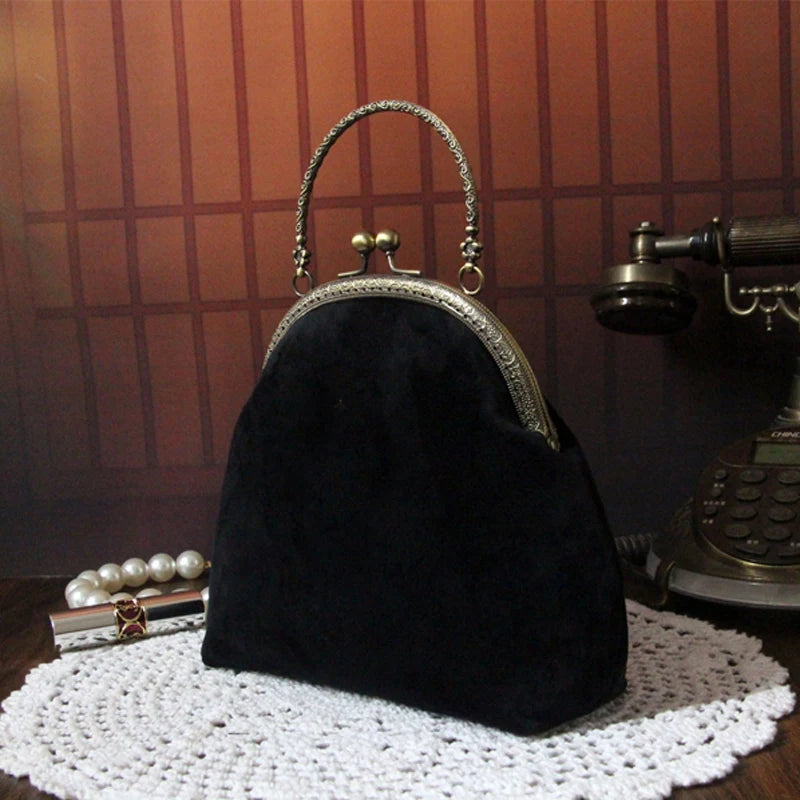 Vintage Metal Shell Bag Palace Bags Fringe Tassel Fashion Women Mother Chic Lady Gift Bags Women's Handbags Purses 120CM Chain