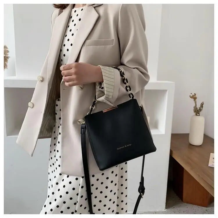 Hot Sale Flap Sling Shoulder Bags for Women Solid Color Crossbody Messenger Bag Purse Female Leather Handbag Pocket Shoulder Bag