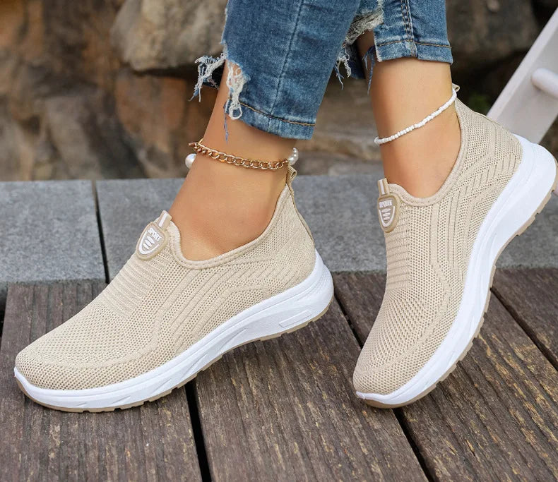 Summer New Mesh Breathable Large Size Casual Shoes for Women Soft Sole Lightweight One Step Single Shoes for Women
