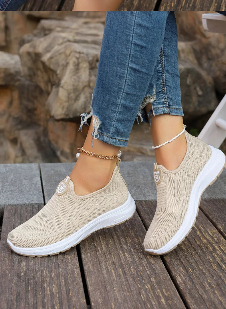 Summer New Mesh Breathable Large Size Casual Shoes for Women Soft Sole Lightweight One Step Single Shoes for Women