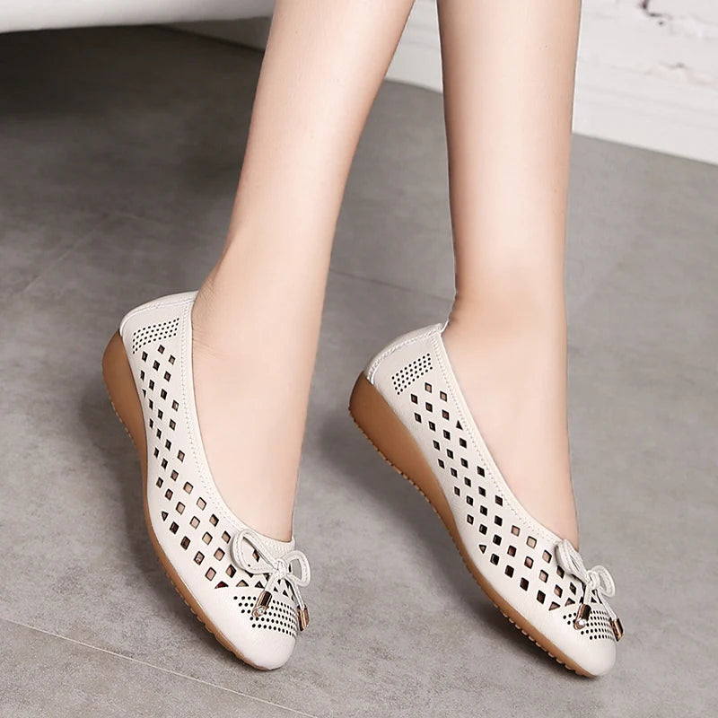 Summer Slip-on Shoes Flat Hollow Comfortable Woman Shoes Genuine Leather Soft Bottom White Breathable Mule Women's Moccasins 41