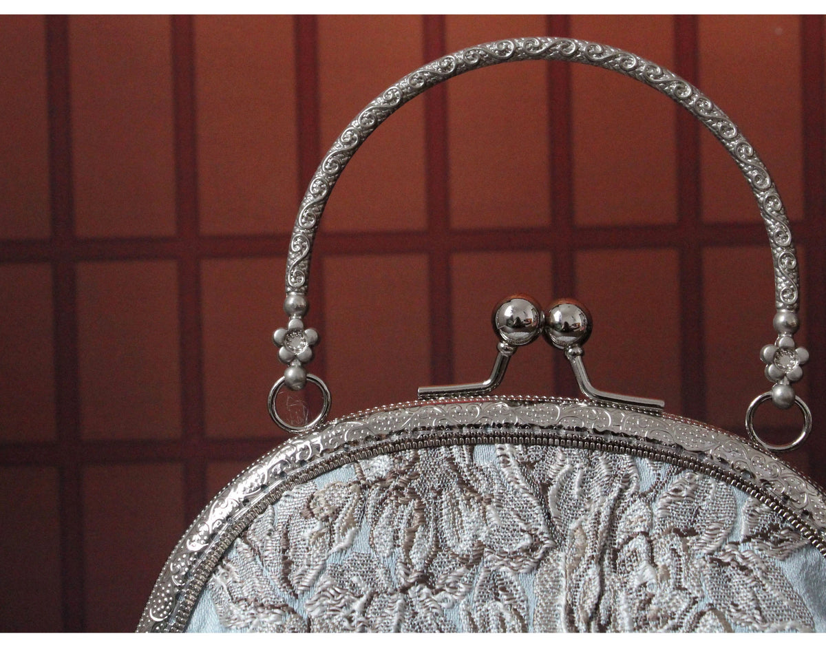 Vintage Metal Shell Bag Palace Bags Fringe Tassel Fashion Women Mother Chic Lady Gift Bags Women's Handbags Purses 120CM Chain