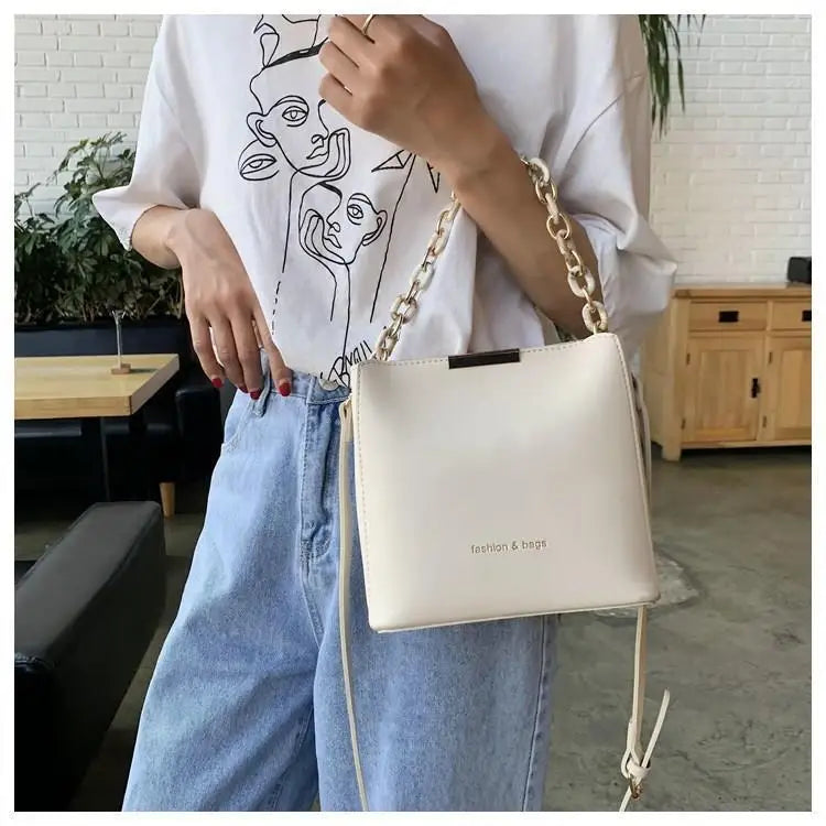Hot Sale Flap Sling Shoulder Bags for Women Solid Color Crossbody Messenger Bag Purse Female Leather Handbag Pocket Shoulder Bag