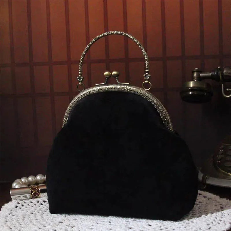 Vintage Metal Shell Bag Palace Bags Fringe Tassel Fashion Women Mother Chic Lady Gift Bags Women's Handbags Purses 120CM Chain