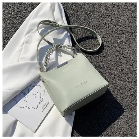 Hot Sale Flap Sling Shoulder Bags for Women Solid Color Crossbody Messenger Bag Purse Female Leather Handbag Pocket Shoulder Bag
