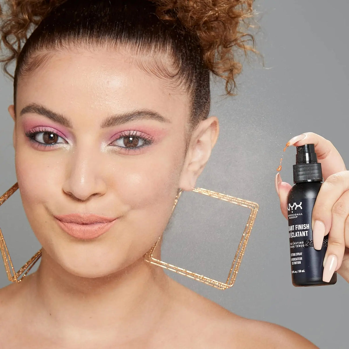 NYX Fix Spray سريع الأمد غير لامع للبشرة الجافة زيت التحكم في الرطوبة الصيفي لا يخلع مستحضرات التجميل الراقية للمكياج 60 مل