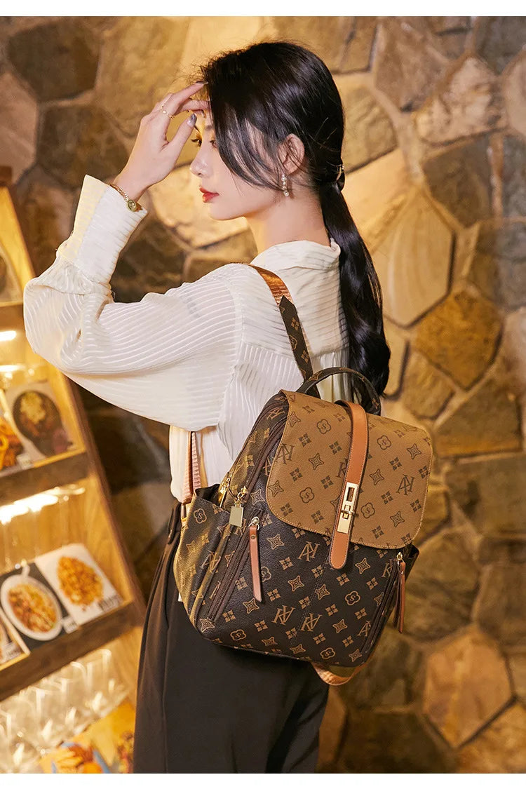 Retro Casual Shoulder Bag Large Capacity Schoolbag Backpack Ladies Printing Fashion Peplum Large Bag Unisex Waterproof
