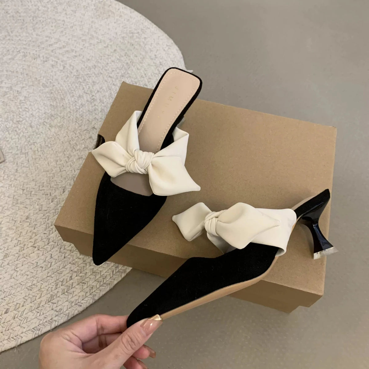 2024 Summer Women Pointed Toe High Heels Sandals Bowknot Fashion Flower Woman Shoes Slingback Woman Slippers
