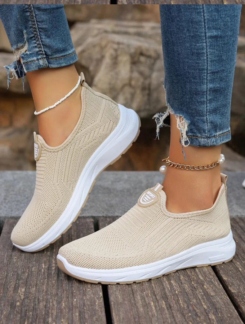 Summer New Mesh Breathable Large Size Casual Shoes for Women Soft Sole Lightweight One Step Single Shoes for Women