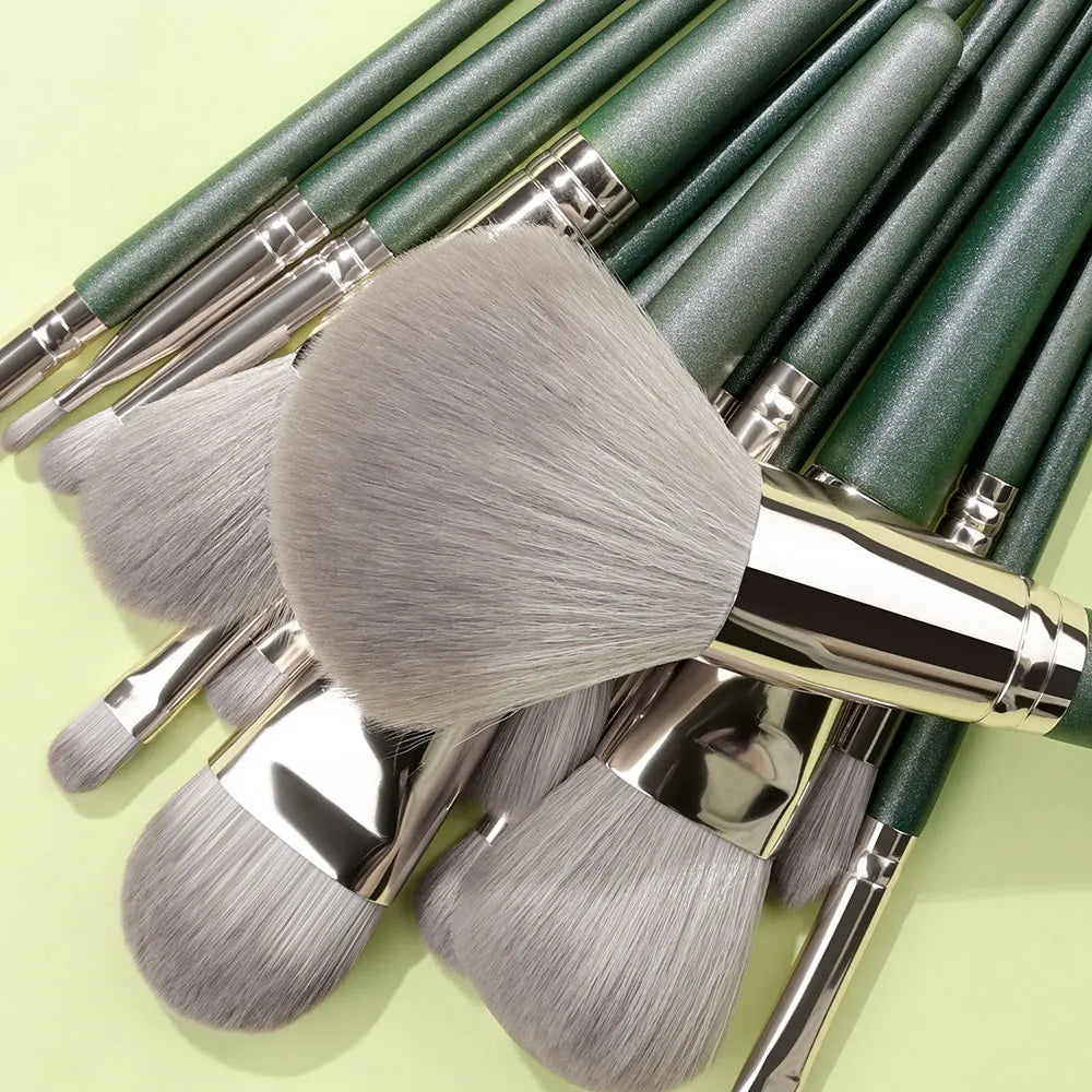 Makeup Brushes Set so Soft & Fluffy 13Pcs