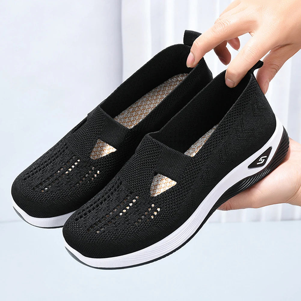 Women's New Summer Shoes Mesh Breathable Sneakers Light Slip on Flat Platform Casual Shoes Ladies Anti-slip Walking Woven Shoes