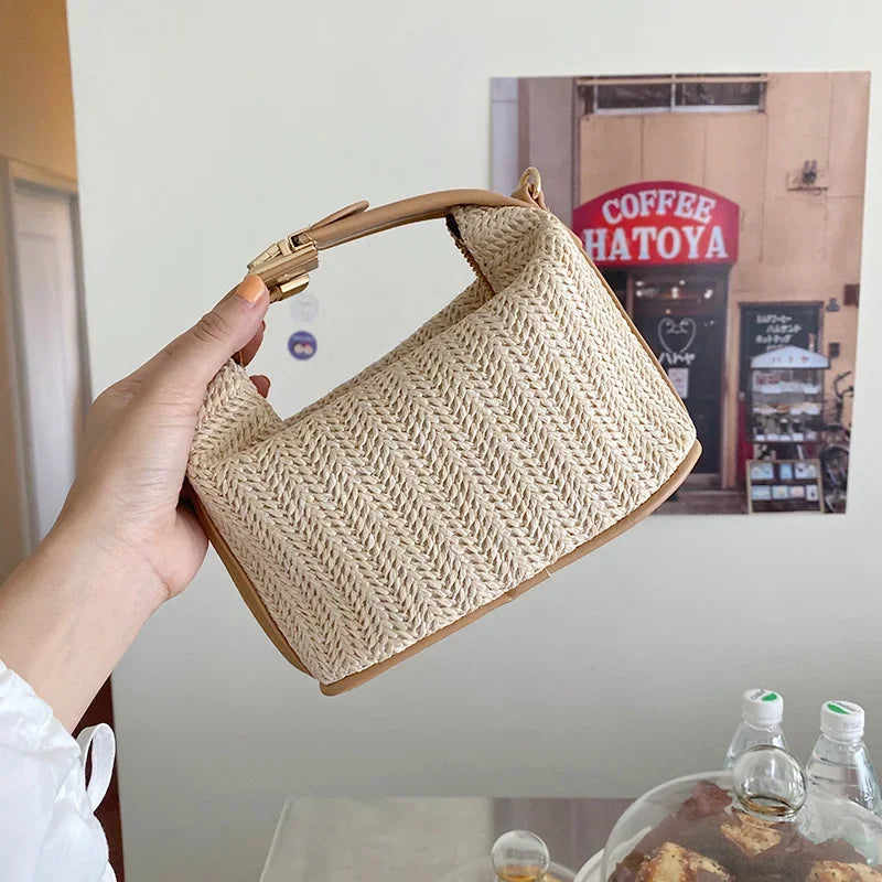2024 New Handmade Straw Crossbody Bags Women's Vintage Bohemian Small Knitting Summer Purse Handbag Vacational Bucket Beach Bags