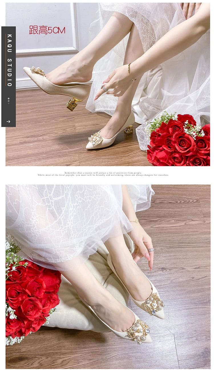 Autumn New Ladies High Heels Pointed Toe Shaped Heel High 5cm and 7cm Wedding Shoes Square Buckle Travel Banquet Shoe High Heels
